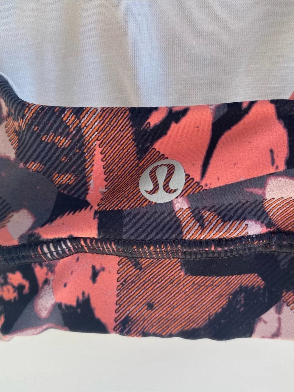 Lululemon strappy yoga sports bra Energy Nulux alpine white multi print XXS XS
